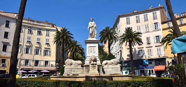 Tout savoir sur le marché immobilier d'Ajaccio